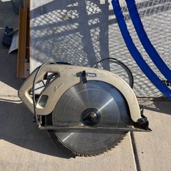 Makita Beam Saw 