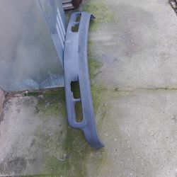 04 Tahoe Lower Fog Spoiler