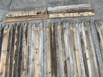 46 Cedar Vertical Fencing Slats 47" long plus 6 - 36" long 2 x 4