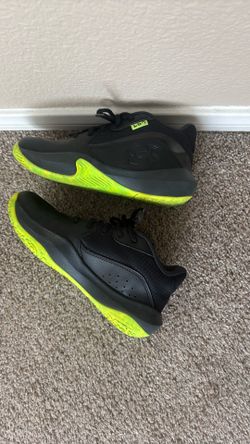 Under Armour basketball shoes
