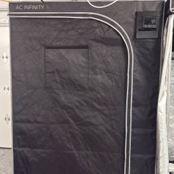 4 By 4 AC Infinity Tent 