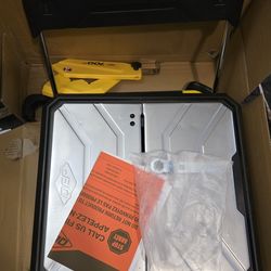 QEP 700XT Wet Tile Saw 7 in