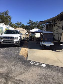 2017 34 Foot Fifth Wheel Trailer.