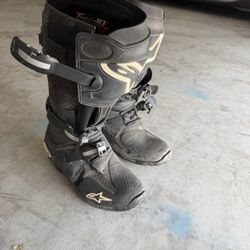 Men’s  Alpinestars Size 10 Tech 10 