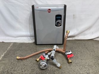RHEEM 18kW, 240-Volt Self-Modulating Electric Tankless Water Heater Model # RTEX-18