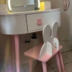 Kids Vanity 