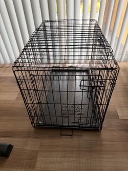 Dog collapsible crate