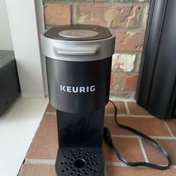 Keurig K-Mini Single Serve Coffee Maker, 6–12oz Brew Size