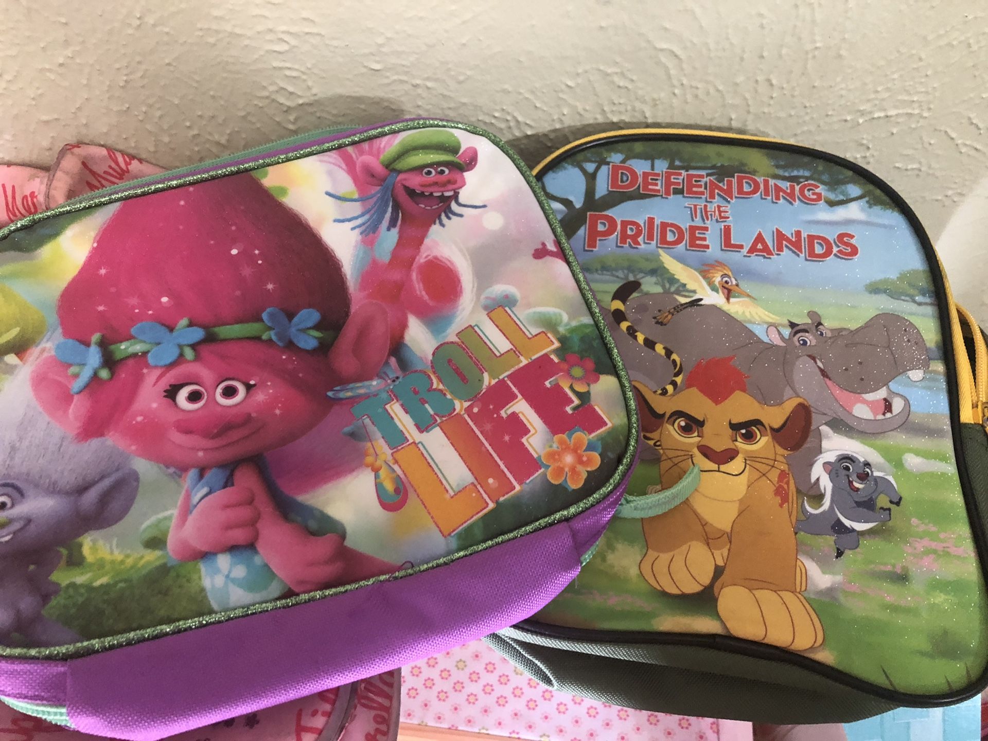 Kids lunch bags - Trolls and Lion Guard