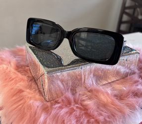Black Sunglasses Rectangular Shades with Dark Tint Brand New