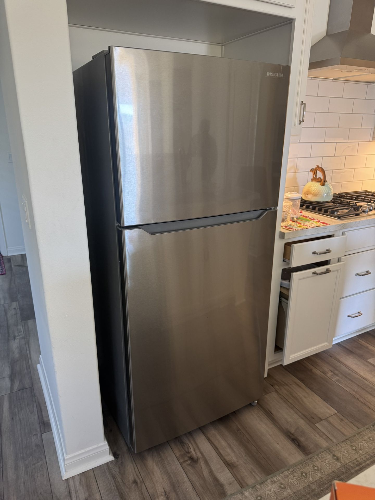 Insignia Refrigerator