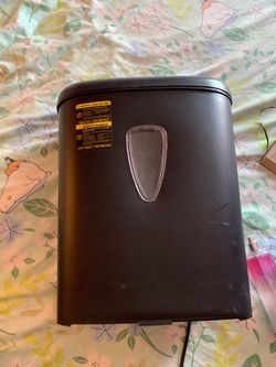 amazon basic shredder