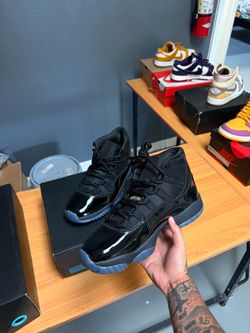 Air Jordan 11 Retro Gamma Blue