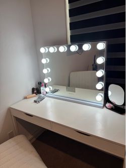 Beauty Creations Vanity Mirror