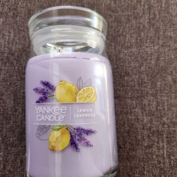 Yankee Candle Large Tumbler (Lemon Lavender)