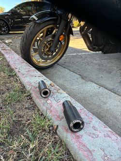 Motorcycle crash protector
