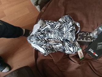 Brand New Eddie Bauer , Jessica Simpson Hurley, OP 🫶👍