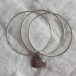 Tiffany&Co. Three Bangle Heart Charm Set Bracelet