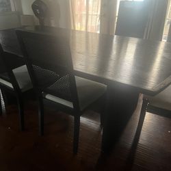 Dining Table Extendable 