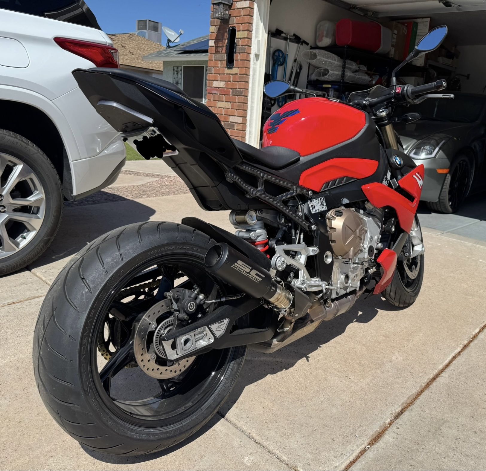 2022 BMW S1000R