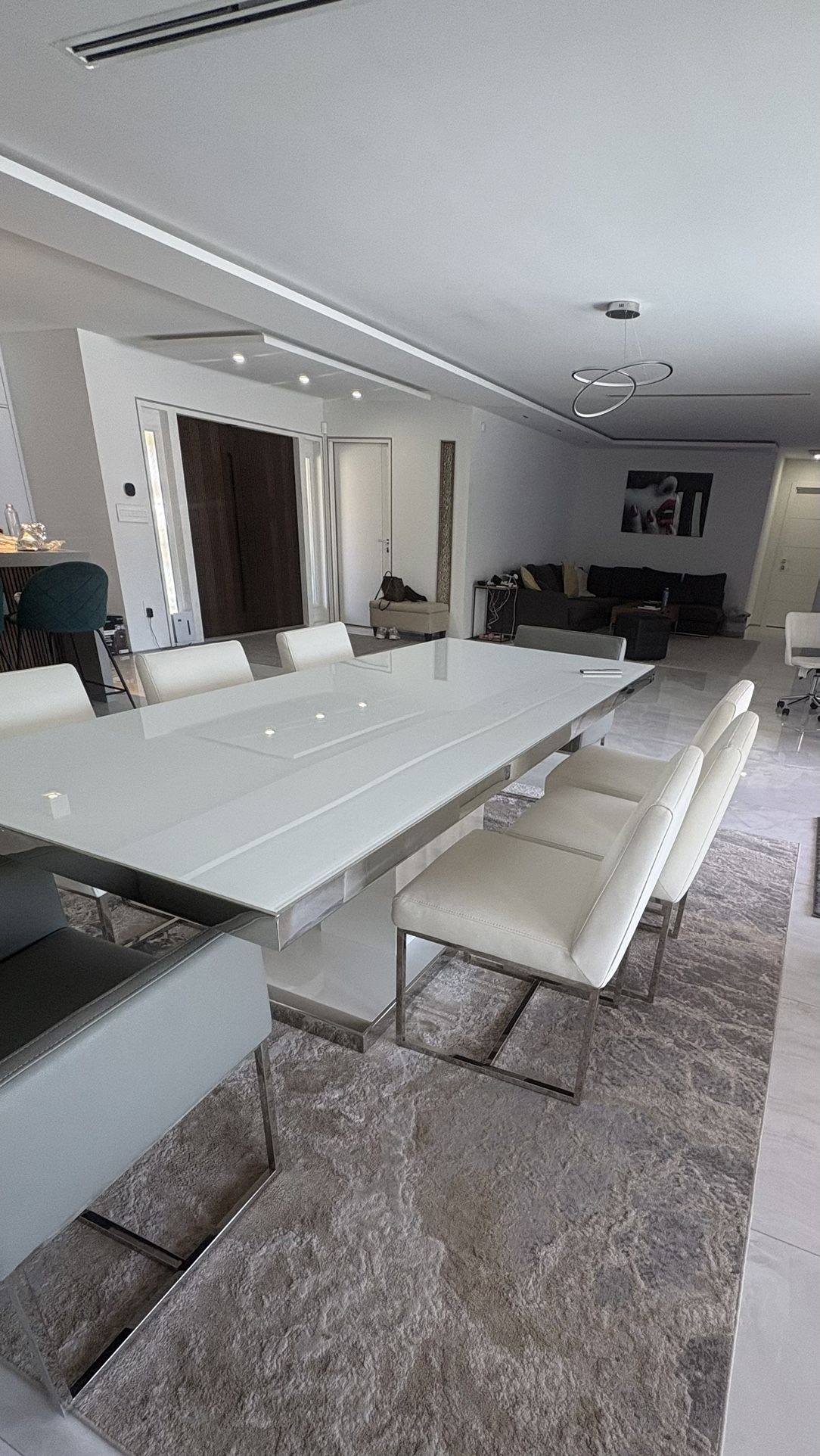 Dining table & 8 Faux Leather chairs