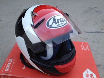 Motorcycle helmet