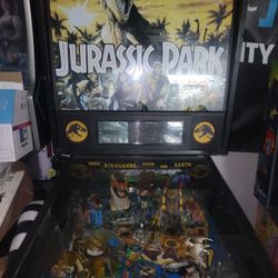  Non Working %100 Complete 1993 Data East Jurassic Park Pinball Machine   .. As Is 