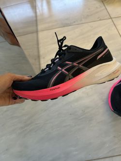 ASIC Shoes Size 7.5
