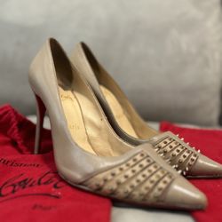 Christian Louboutin Women's Pointed Toe Spike Studded Pumps in Nude size 39