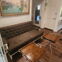 Table  sofas 