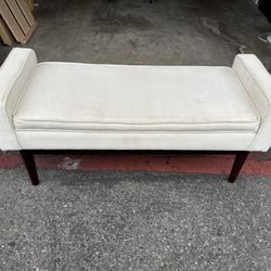 Upholstered Storage Bench – Neutral Fabric, 48"