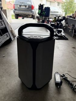 Soundcast Speaker