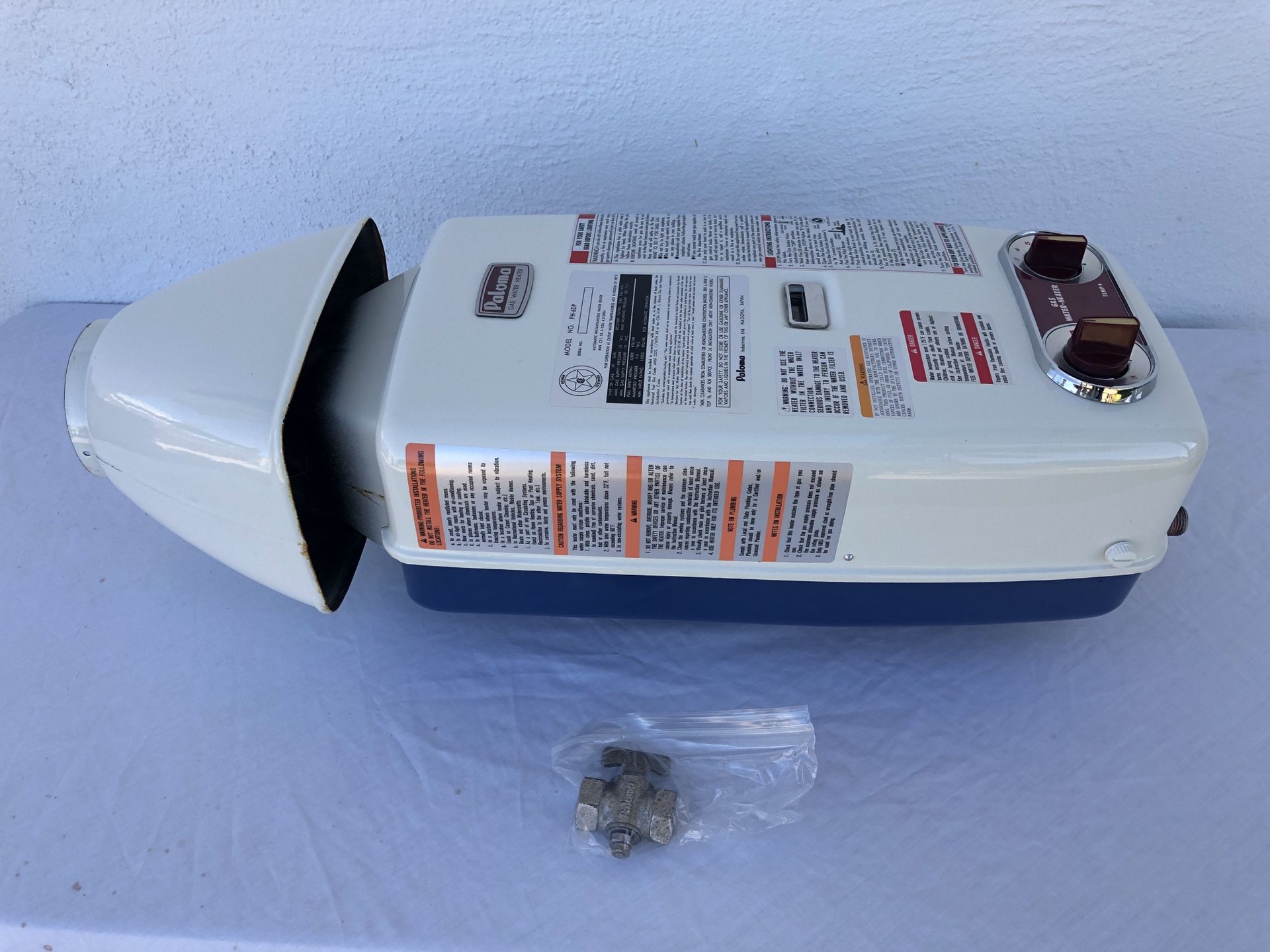 Paloma PH6DP propane LPG offgrid tankless hot water heater, excellent