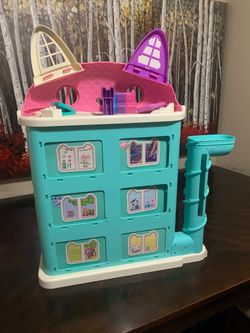 Gabbys Dollhouse