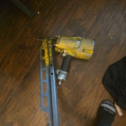 Hitachi Nail Gun