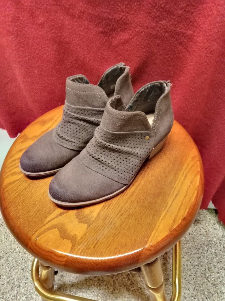 Women's  Ankle Boots ,Made By Earth