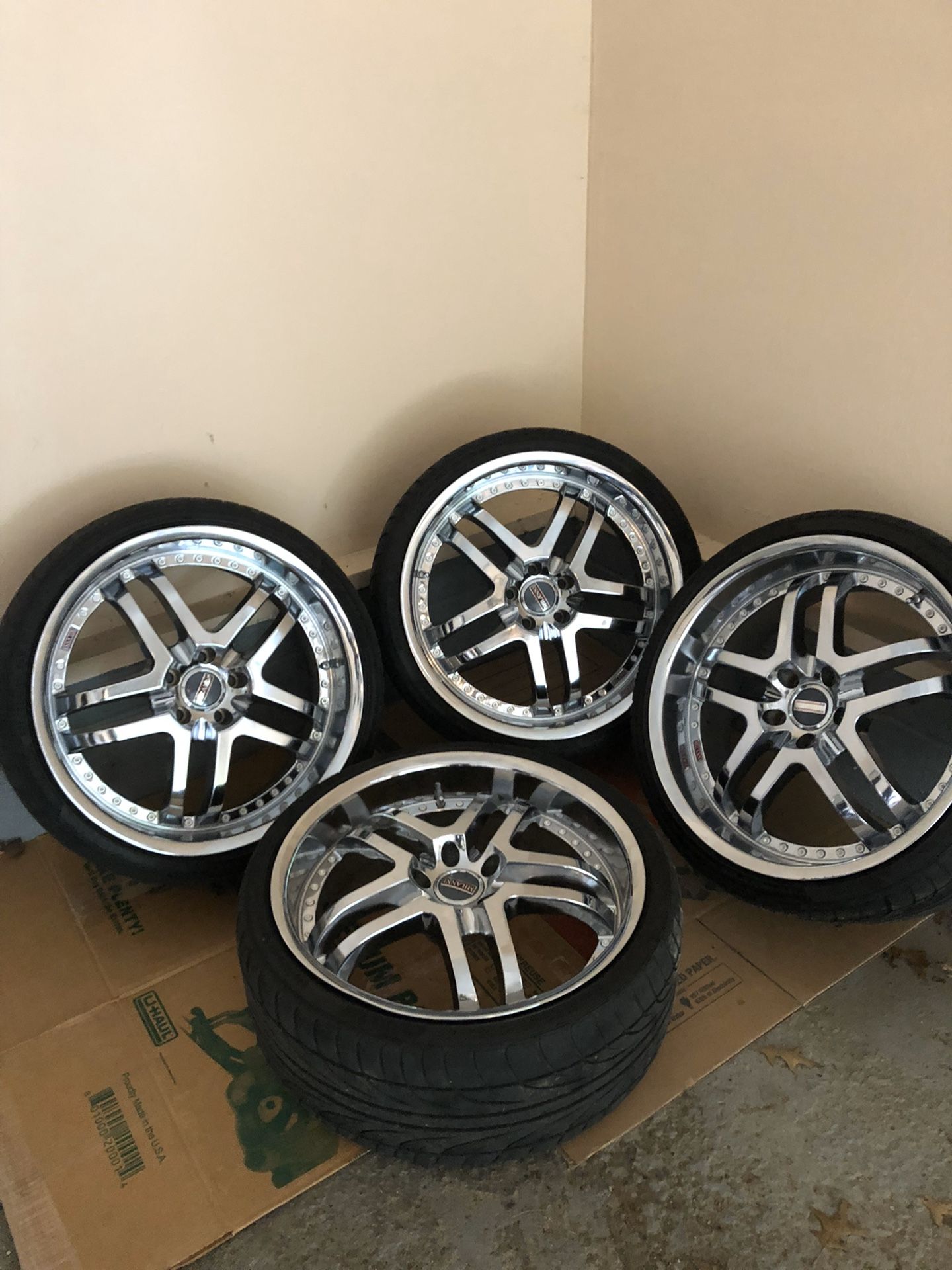 20 inch E350 Mercedes Benz Rims & tries asking 2000 Serious inquires