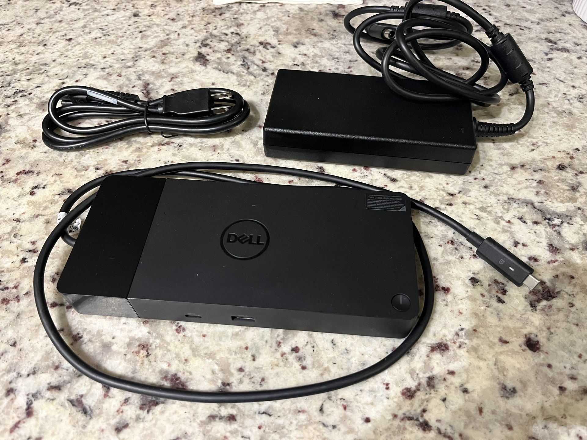 NEW Dell Docking Station 💻 USB-C 🖥️ 180W