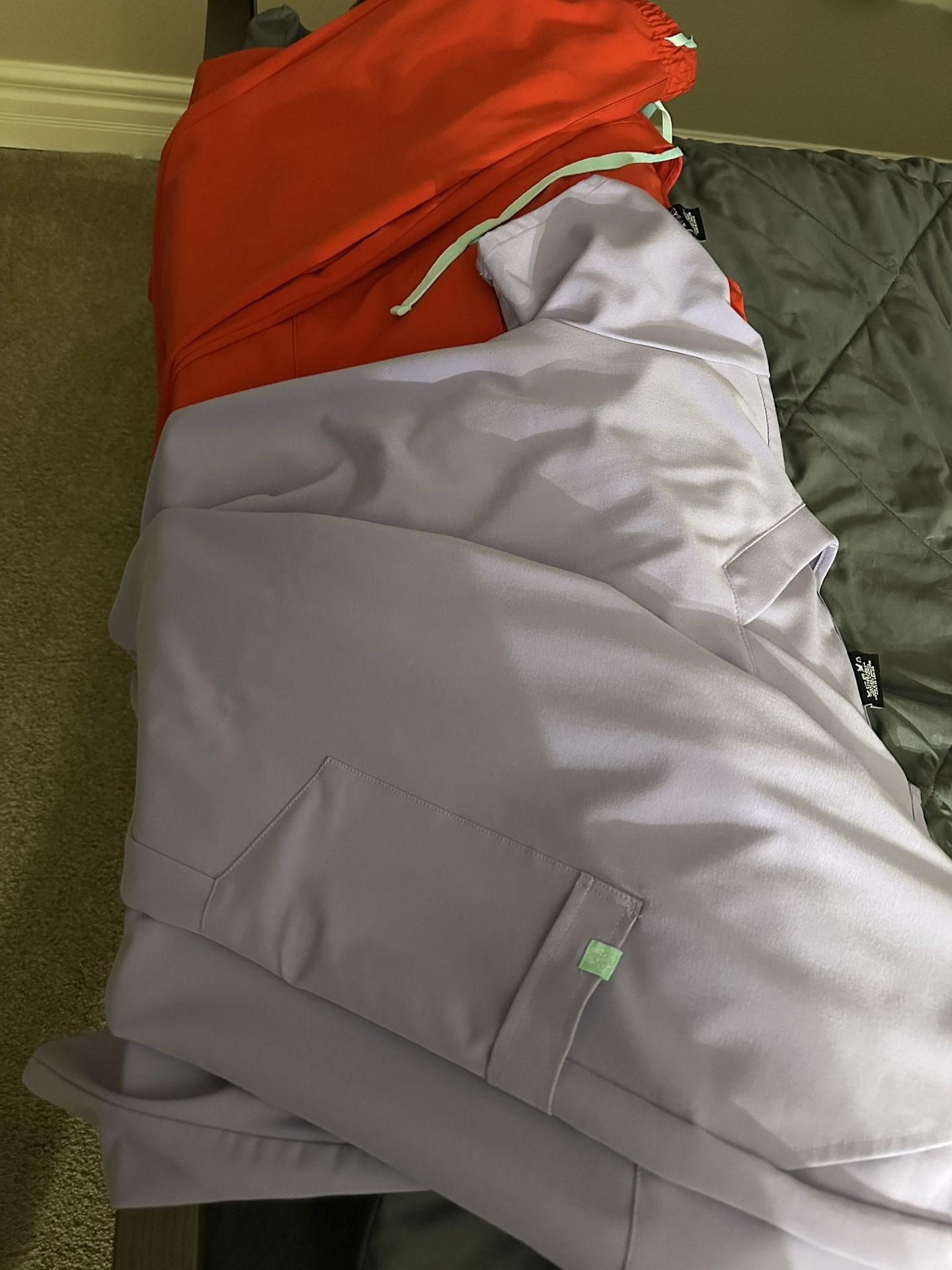 Mens Scrubs Size Small