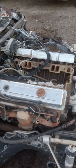 1984 Corvette 350 engine. Engine only