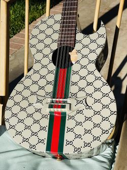 Bajoquinto Estilo Gucci 