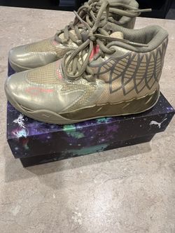 Kids Basketball Shoes