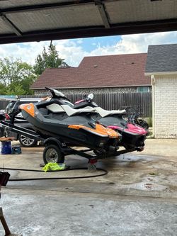 Jet ski
