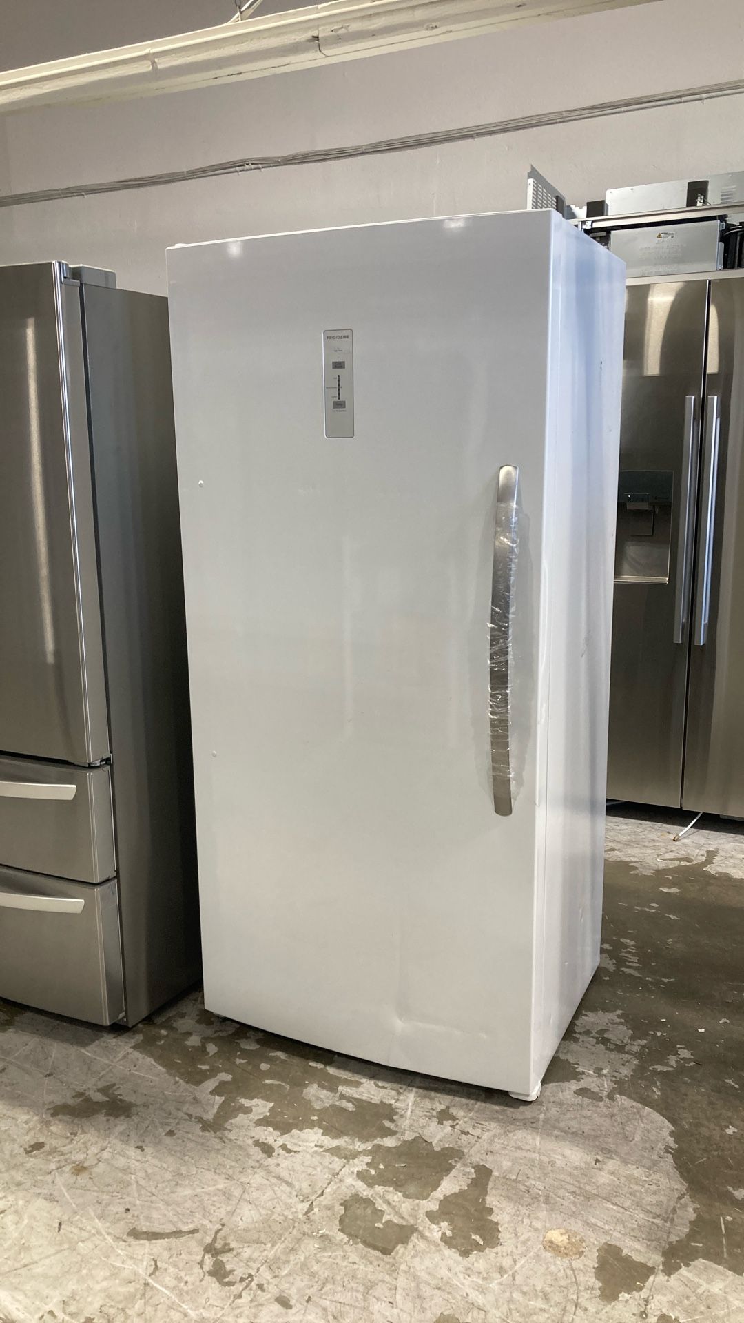 Freezerless Refrigerator