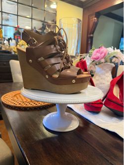Guess high heels