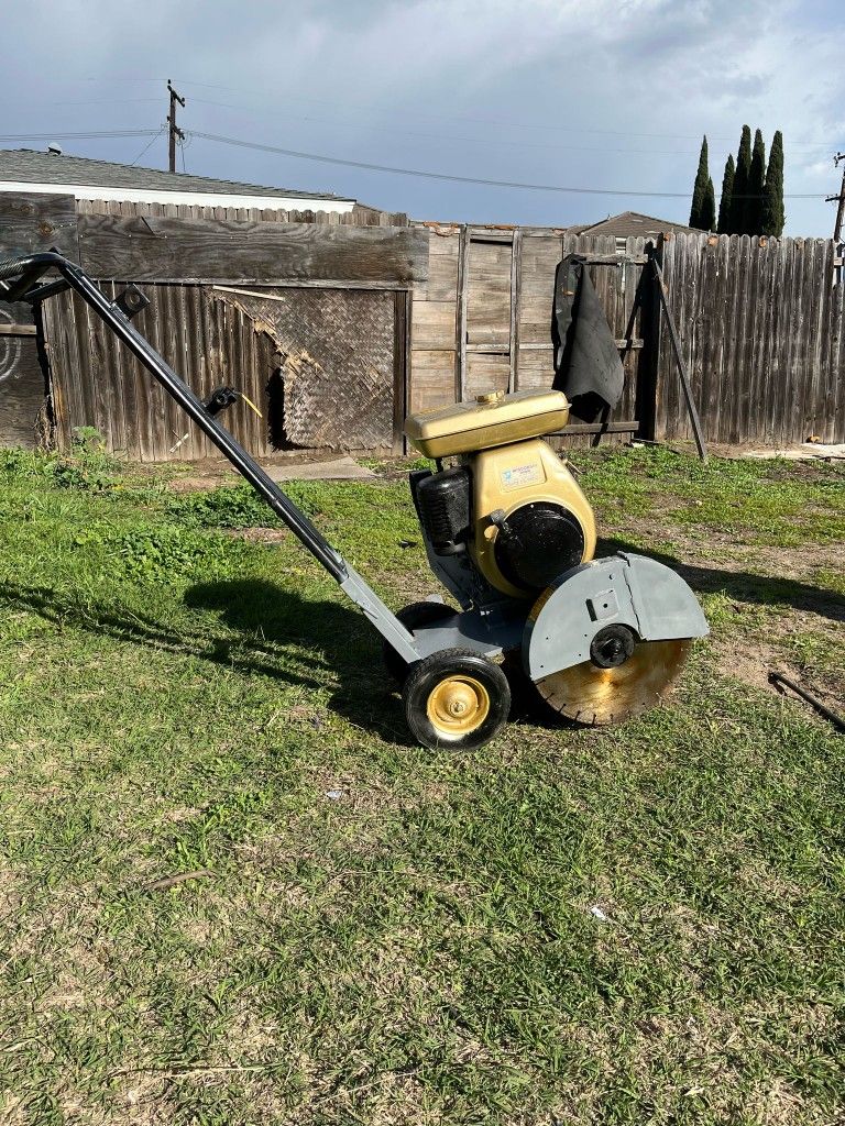18" Blade
Concrete Cutter