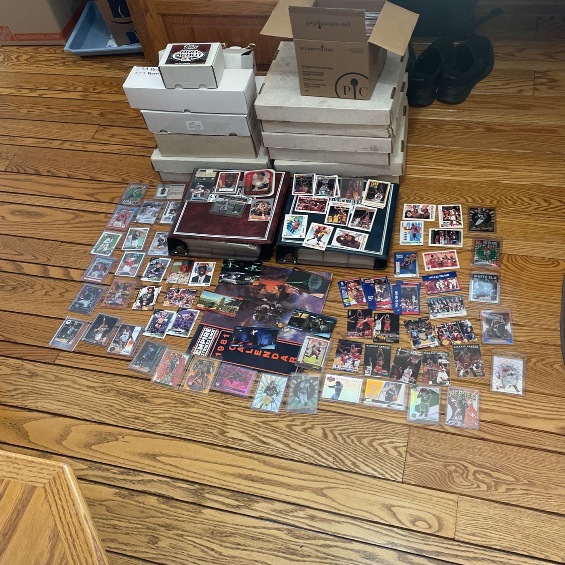 Lot Of 25,000 Sports Cards & Non Sports Cards,50 Michael Jordan Cards,Star Wars Cards,Autographed Cards,Memorabilia Cards,10 Complete Sets  