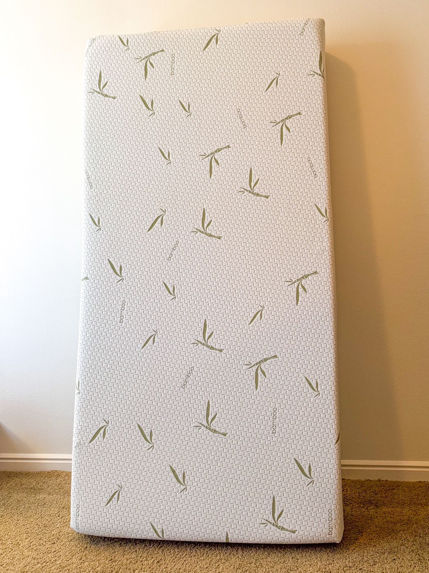 🌿 Like-New Tulo Bamboo Memory Foam Twin Mattress $200 OBO
