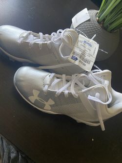 Kids Baseball Cleats