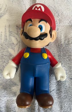 2006 Nintendo Mario Vinyl Figure